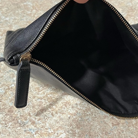 Fawn Designs Diaper Bag Vegan Leather Large Zipper Wristlet Pouch - Picture 4 of 12